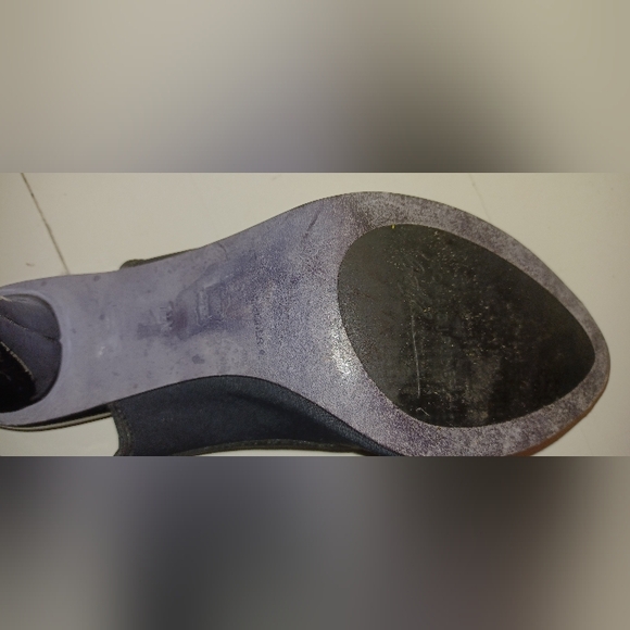 Donald J. Pliner Fenia black stretch fabric slingback pumps high heels size 7.5 - Picture 7 of 9